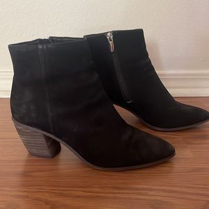 Vince Camuto - black suede ankle boot with heel 7 1/2